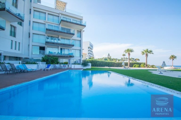 Cheap Apartments for Sale Famagusta up to 600000 euro