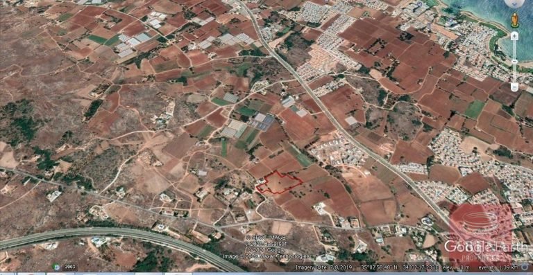 8,413m² Land for Sale in Paralimni, Famagusta District