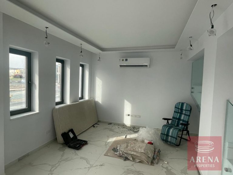 3 Bedroom House for Sale in Oroklini, Larnaca District