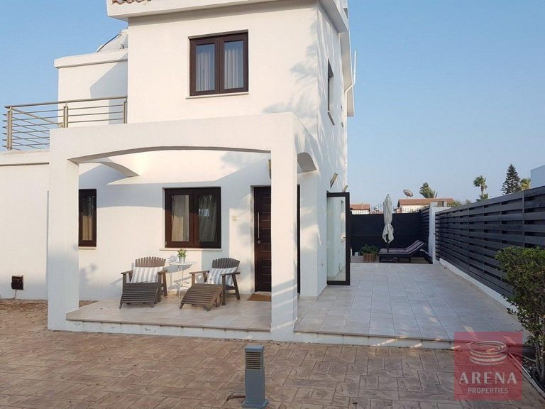 2 Bedroom Villa for Sale in Pernera, Famagusta District