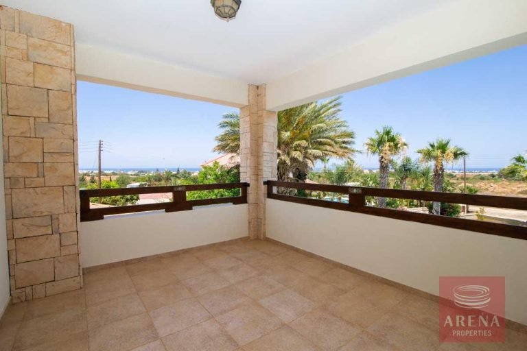 5 Bedroom House for Sale in Paralimni, Famagusta District