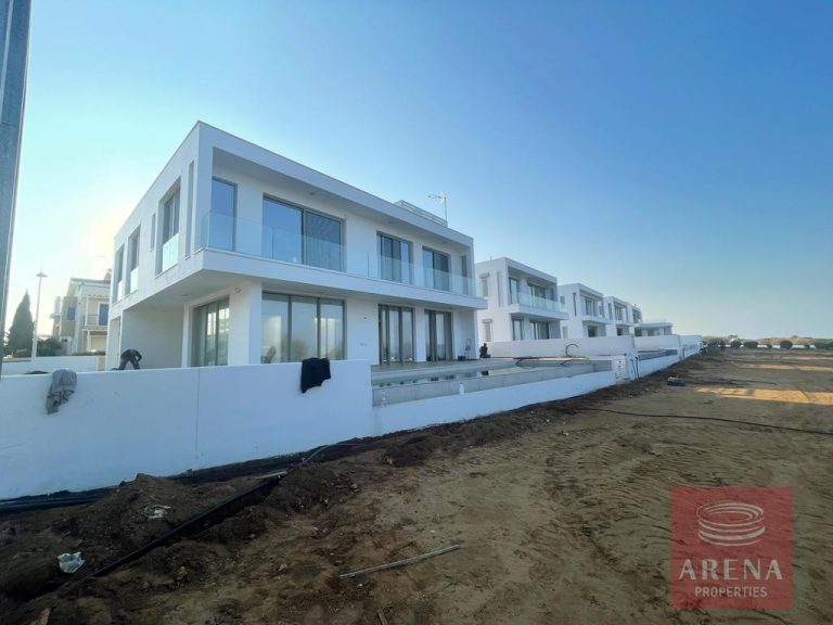 6+ Bedroom House for Sale in Famagusta District