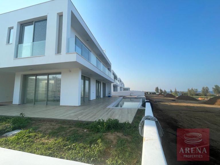 6+ Bedroom House for Sale in Famagusta District