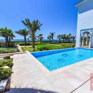 6+ Bedroom House for Sale in Pervolia Larnacas