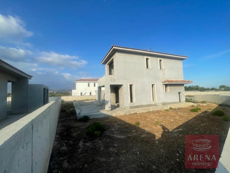 3 Bedroom House for Sale in Kalavasos, Larnaca District