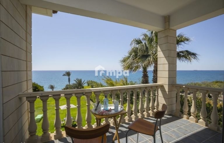 4 Bedroom House for Sale in Maroni, Larnaca District