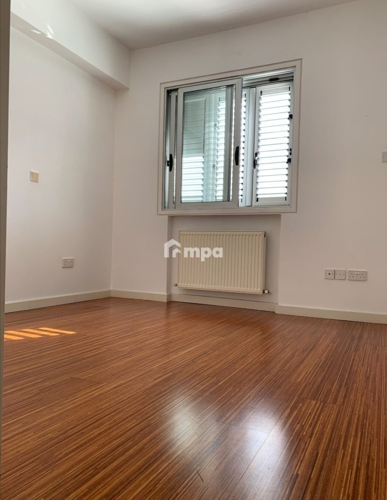 3 Bedroom Apartment for Sale in Agioi Omologites, Nicosia District