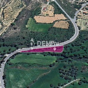 1,647m² Plot for Sale in Lasa, Paphos District