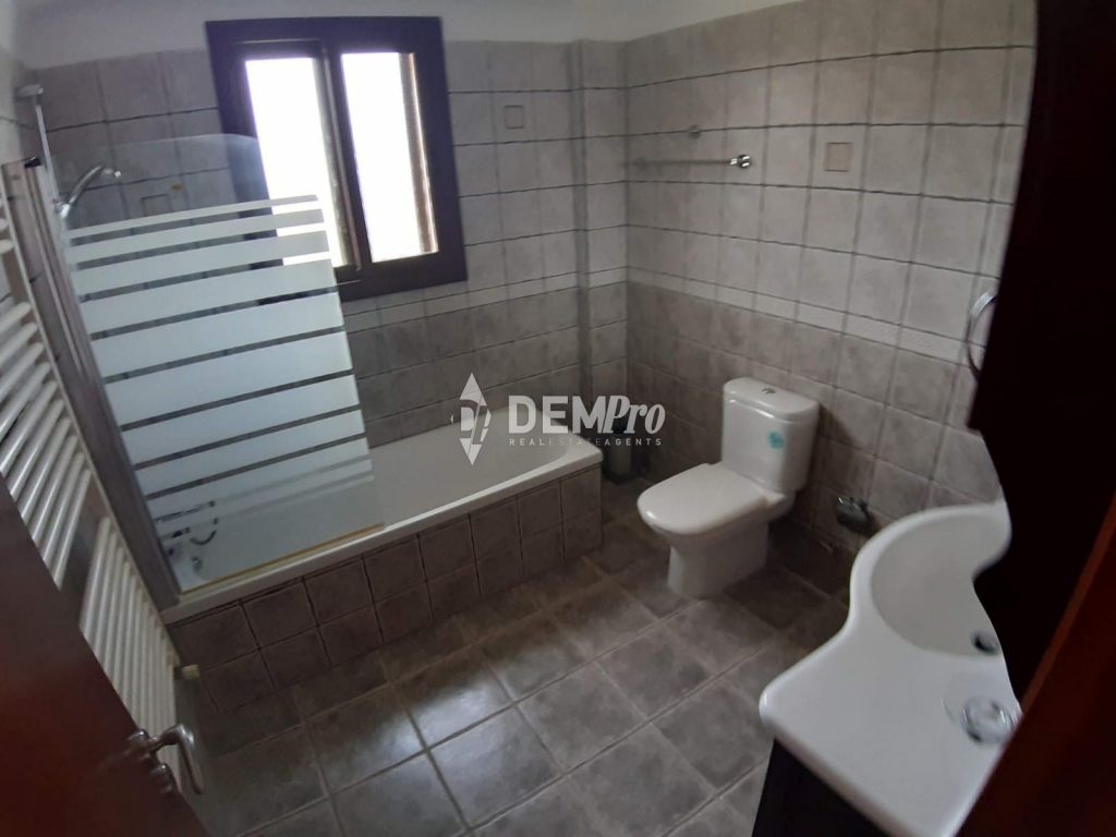 5 Bedroom House for Sale in Pomos, Paphos District