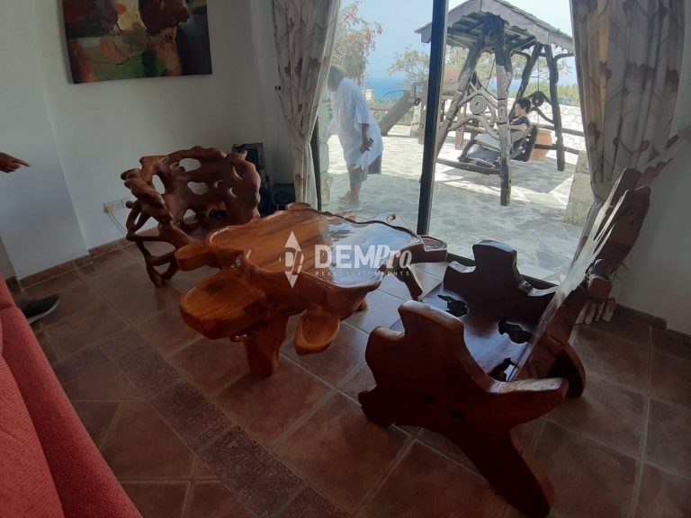 5 Bedroom Villa for Sale in Pomos, Paphos District