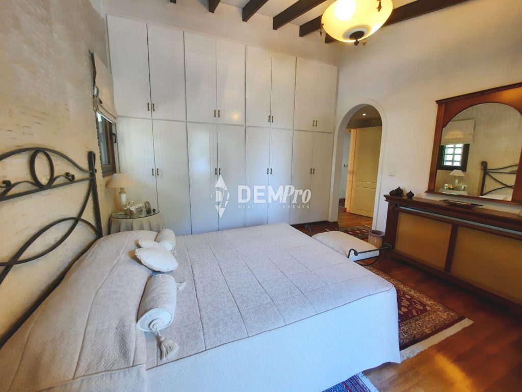 4 Bedroom House for Sale in Tala, Paphos District