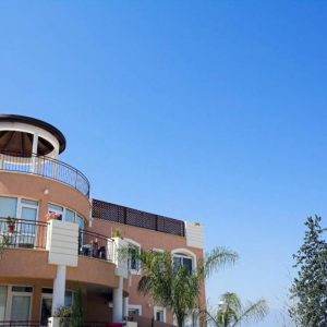2 Bedroom Apartment for Sale in Kato Paphos