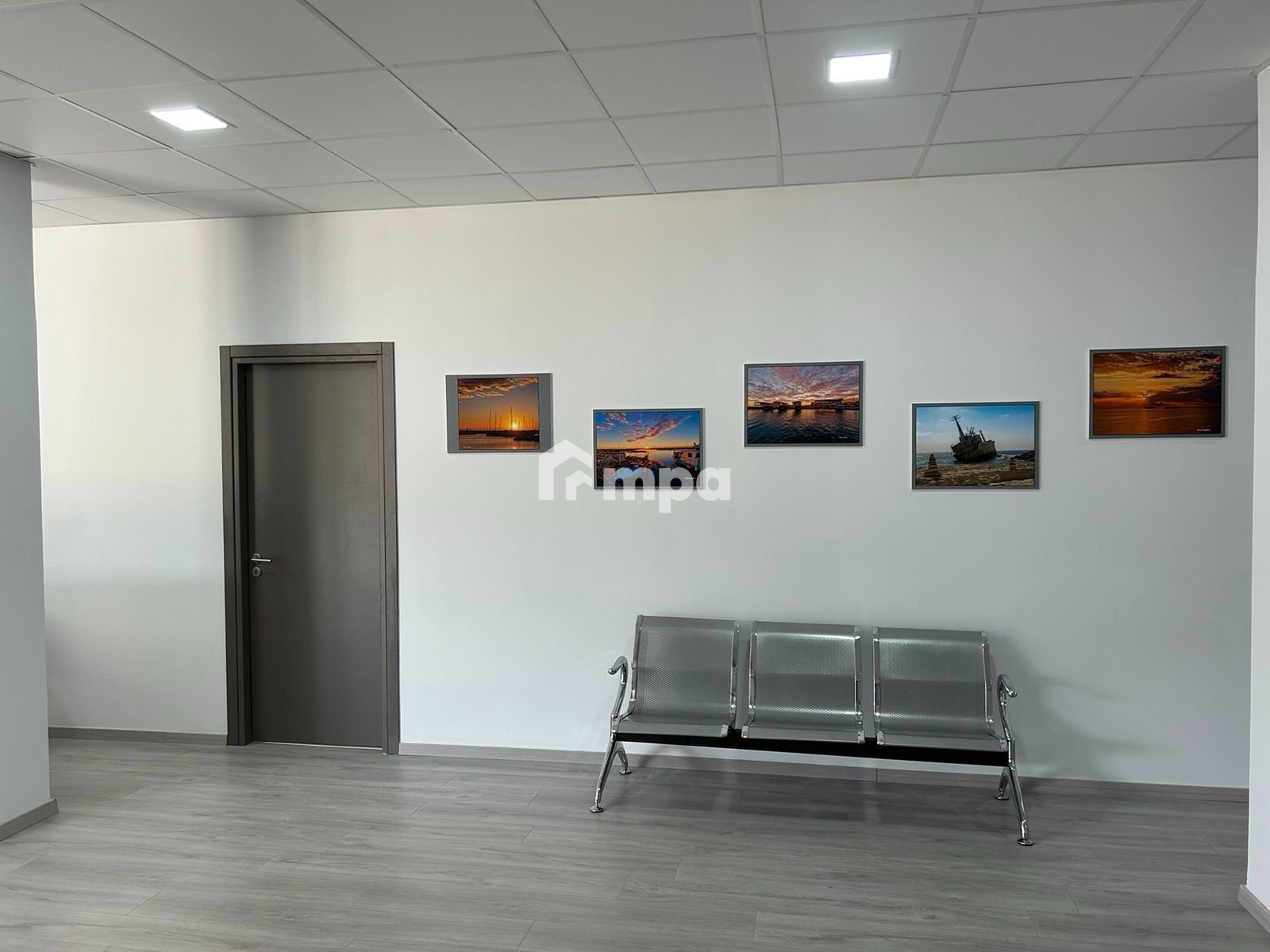 25m² Office for Rent in Latsia, Nicosia District