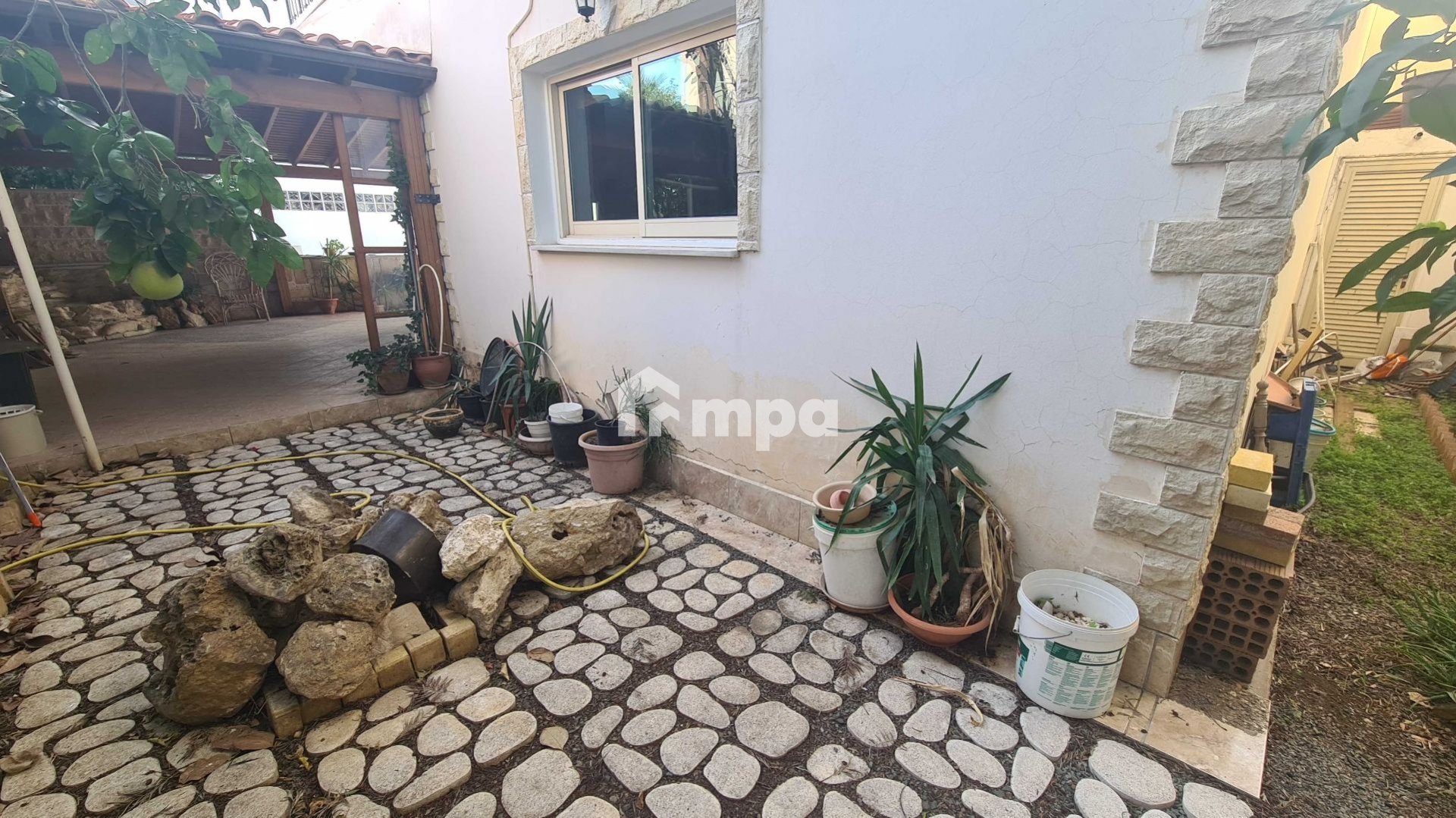 4 Bedroom House for Sale in Strovolos, Nicosia District