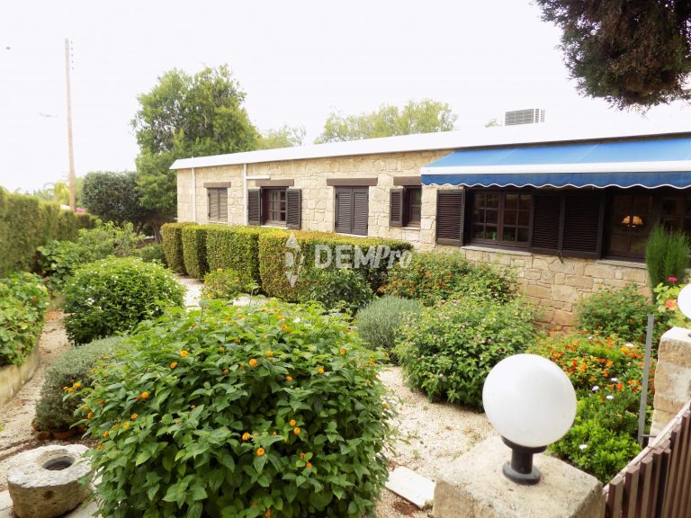 4 Bedroom Villa for Sale in Mesogi, Paphos District
