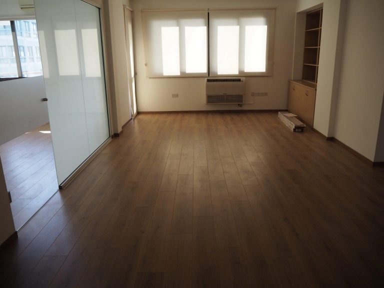 148m² Office for Rent