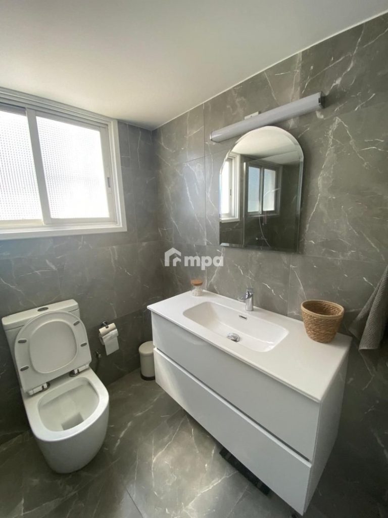 2 Bedroom Apartment for Sale in Engomi, Nicosia District