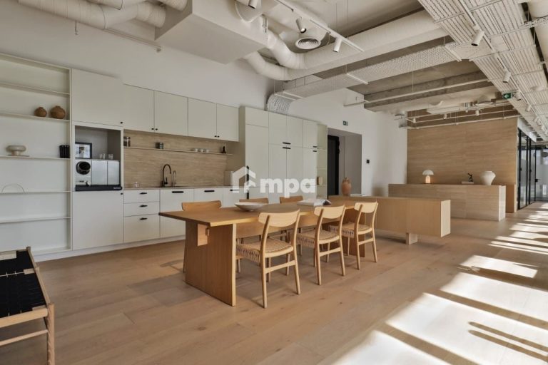 Γραφείο 17m² προς ενοικίαση στην Επαρχία Λευκωσίας