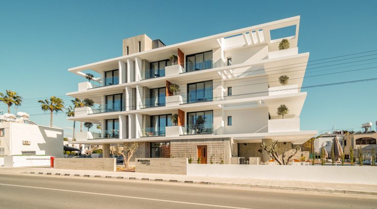 536m² Building for Sale in Paphos