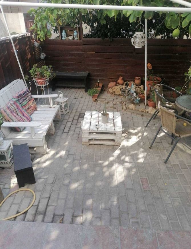 Cheap Houses and Villas for Sale Nicosia up to 300000 euro