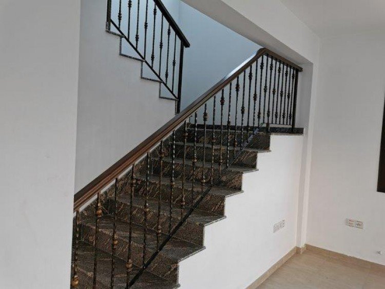 4 Bedroom House for Rent in Eptagoneia, Limassol District