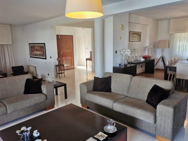 5 Bedroom House for Rent in Agios Tychonas, Limassol District