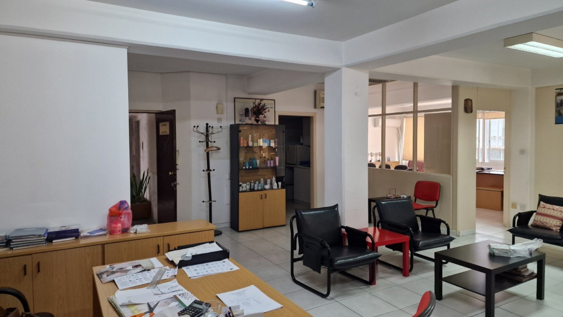 175m² Office for Rent in Limassol District