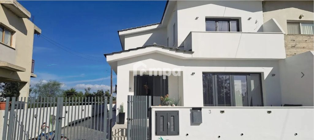 4 Bedroom House for Sale in Tseri, Nicosia District