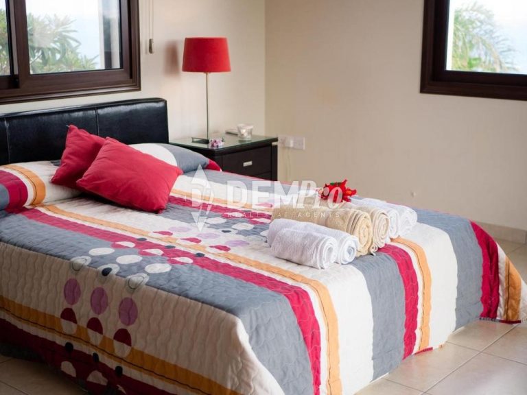 4 Bedroom House for Rent in Neo Chorio Pafou, Paphos District