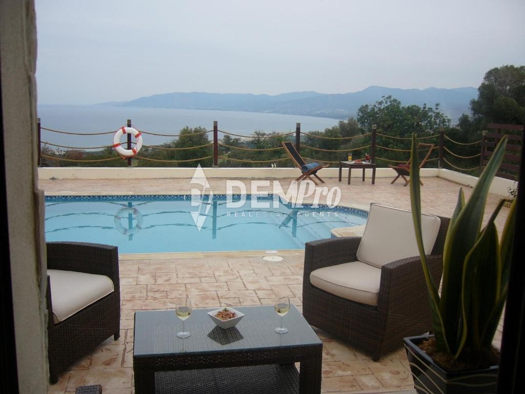 4 Bedroom House for Rent in Neo Chorio Pafou, Paphos District