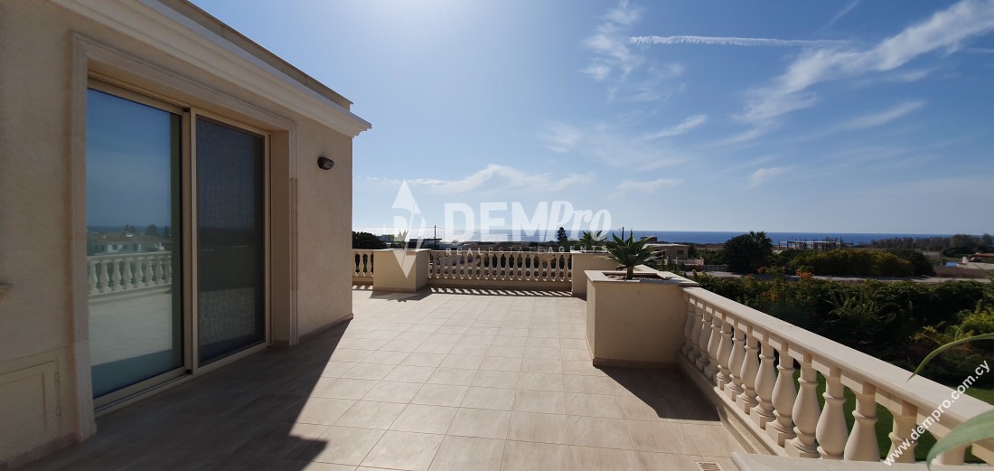 5 Bedroom House for Rent in Peyia, Paphos District