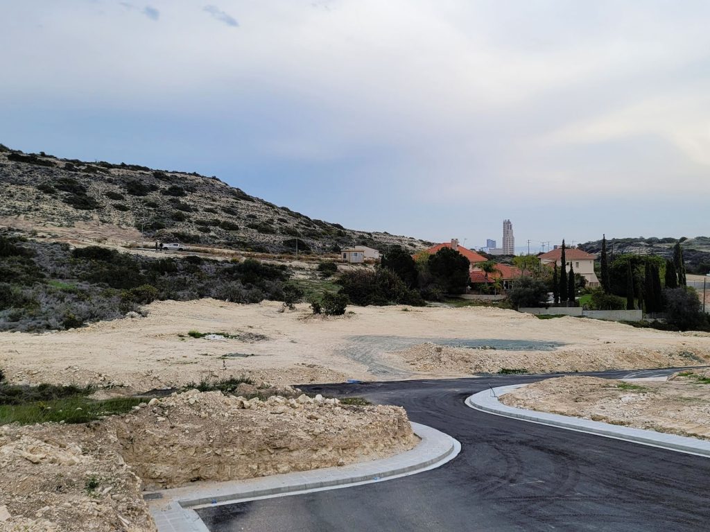 1,412m² Plot for Sale in Agios Tychonas, Limassol District