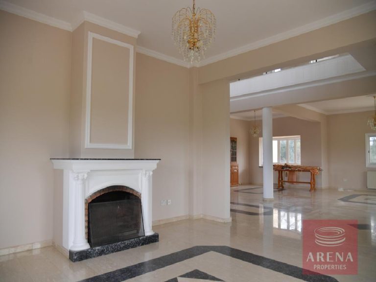 5 Bedroom Villa for Sale in Kiti, Larnaca District