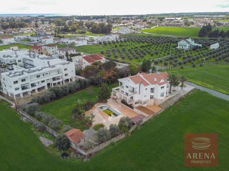 5 Bedroom Villa for Sale in Kiti, Larnaca District