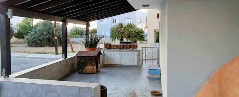 3 Bedroom House for Sale in Latsia, Nicosia District