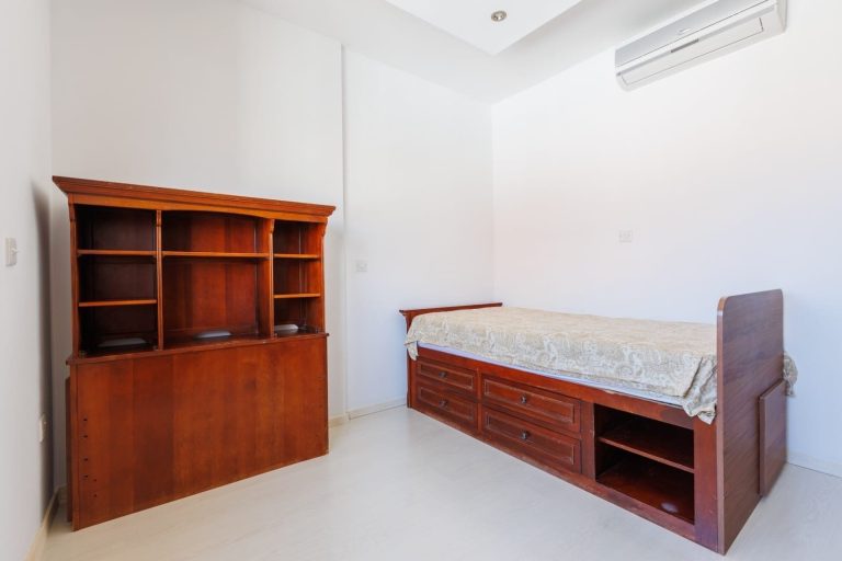 2 Bedroom Apartment for Rent in Limassol – Mesa Geitonia