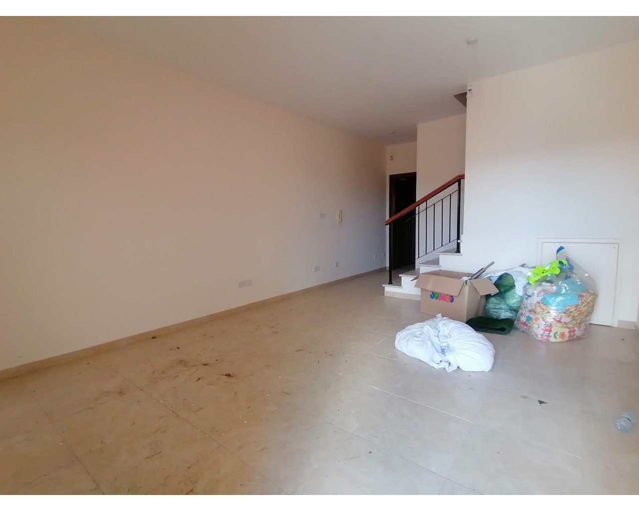 2 Bedroom House for Sale in Moni, Limassol District
