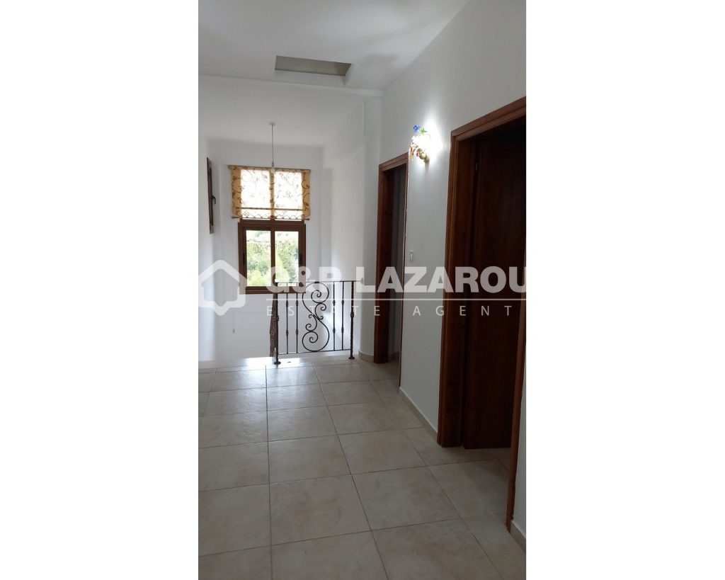 4 Bedroom House for Sale in Agios Therapon, Limassol District