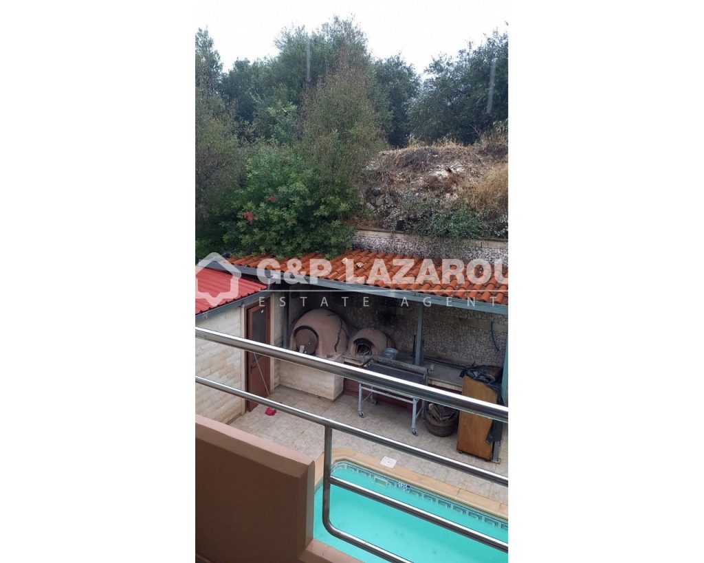 4 Bedroom House for Sale in Agios Therapon, Limassol District