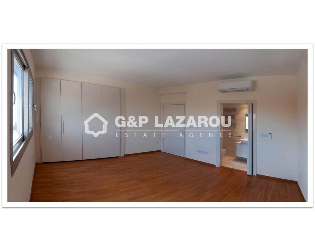 3 Bedroom Apartment for Sale in Agios Tychonas, Limassol District