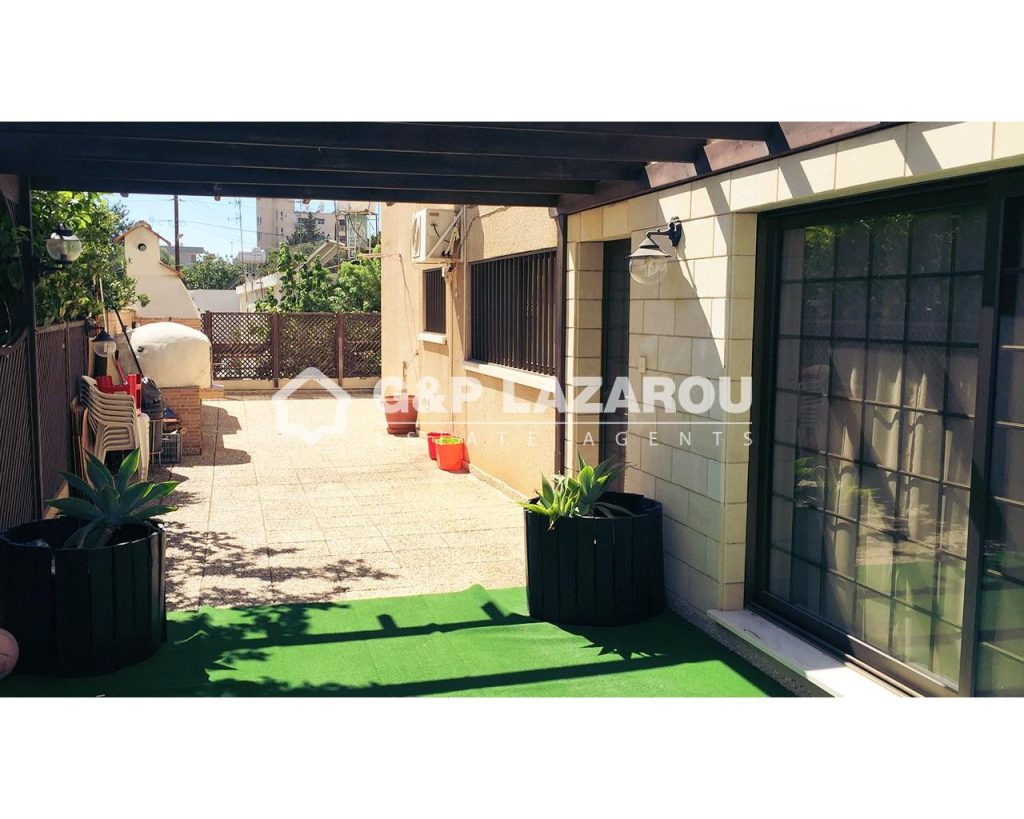 1530m² Building for Sale in Limassol – Petrou kai Pavlou
