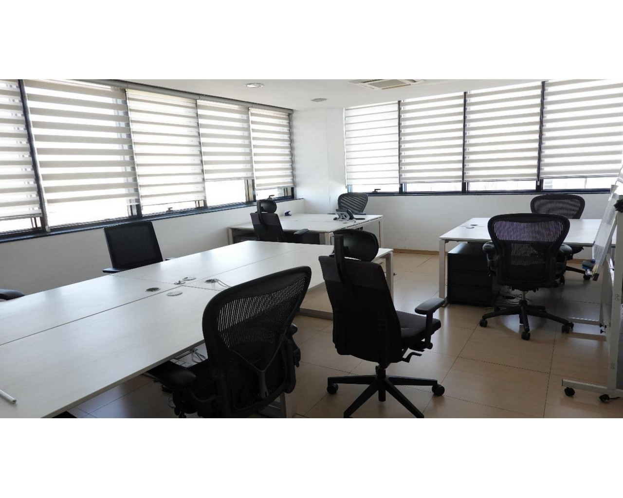 340m² Office for Rent in Agia Triada, Limassol District