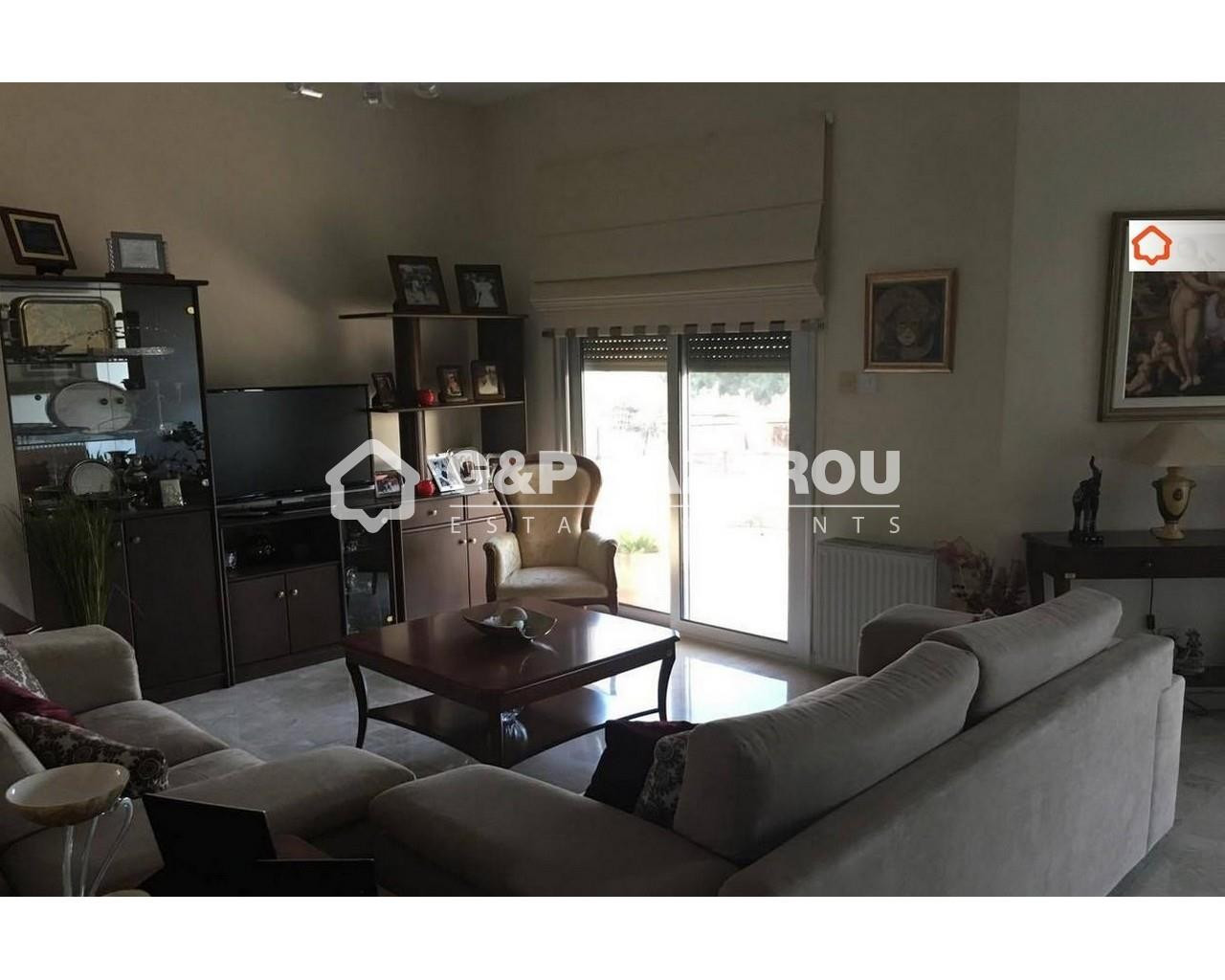 4 Bedroom House for Sale in Limassol – Mesa Geitonia