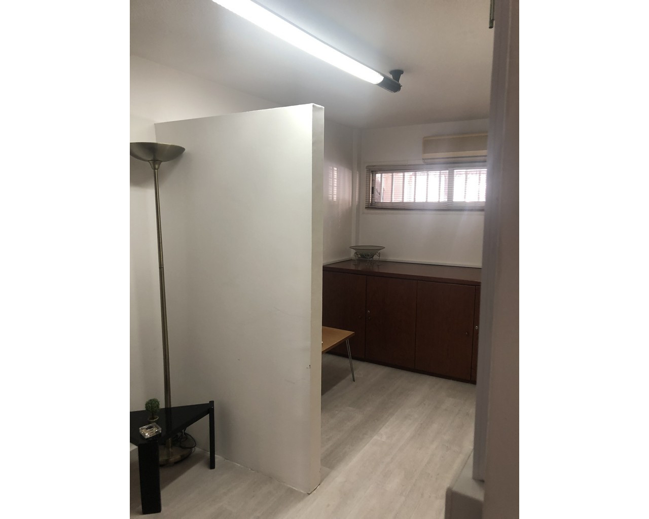 250m² Office for Rent in Agios Tychonas, Limassol District