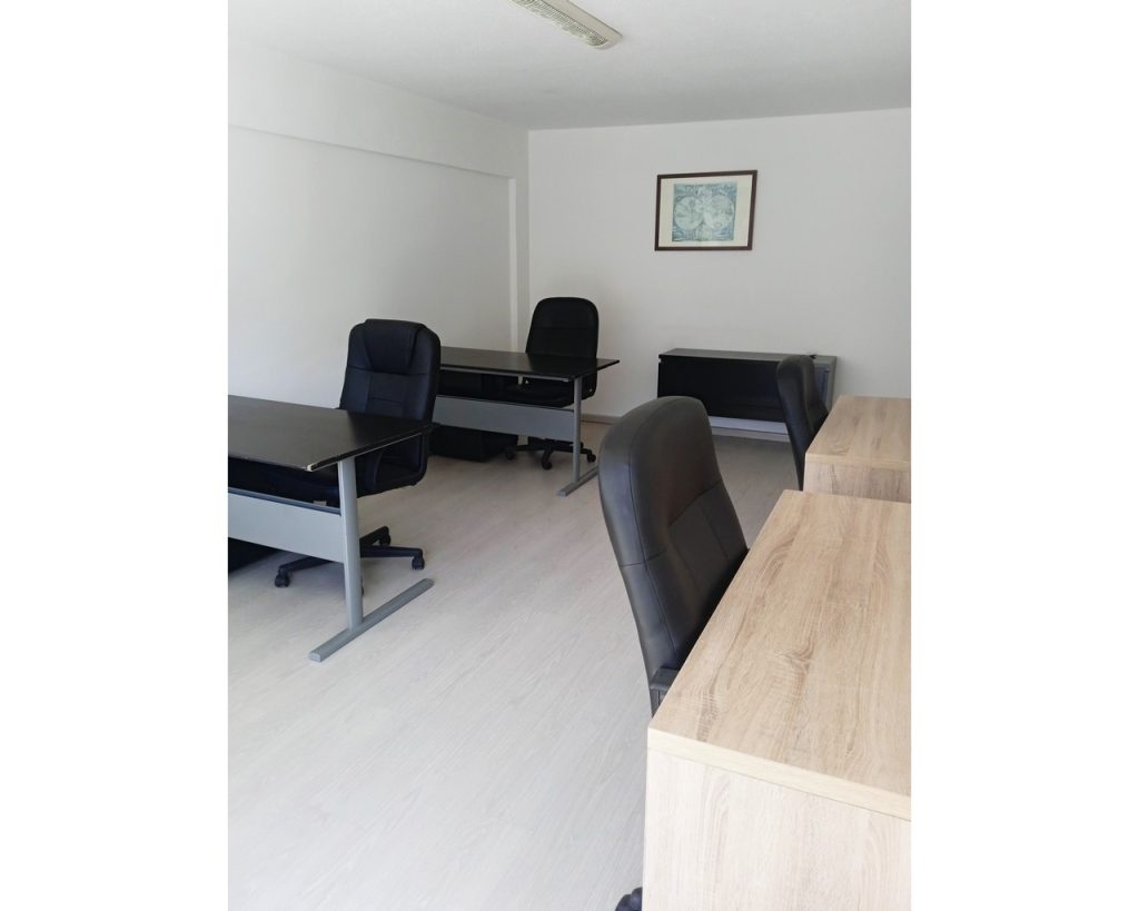 250m² Office for Rent in Agios Tychonas, Limassol District