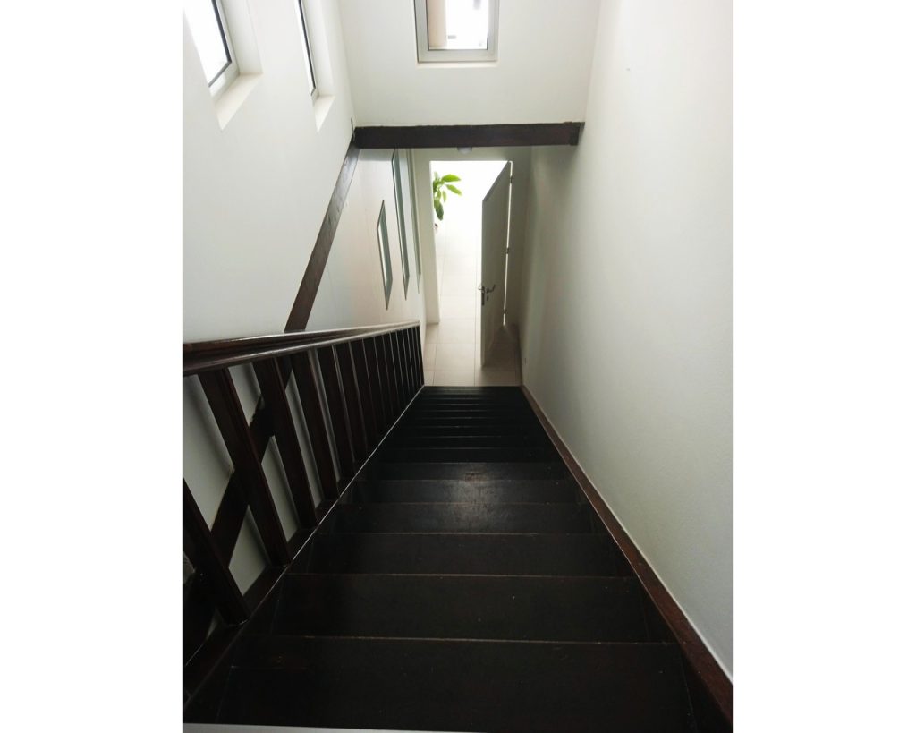 250m² Office for Rent in Agios Tychonas, Limassol District