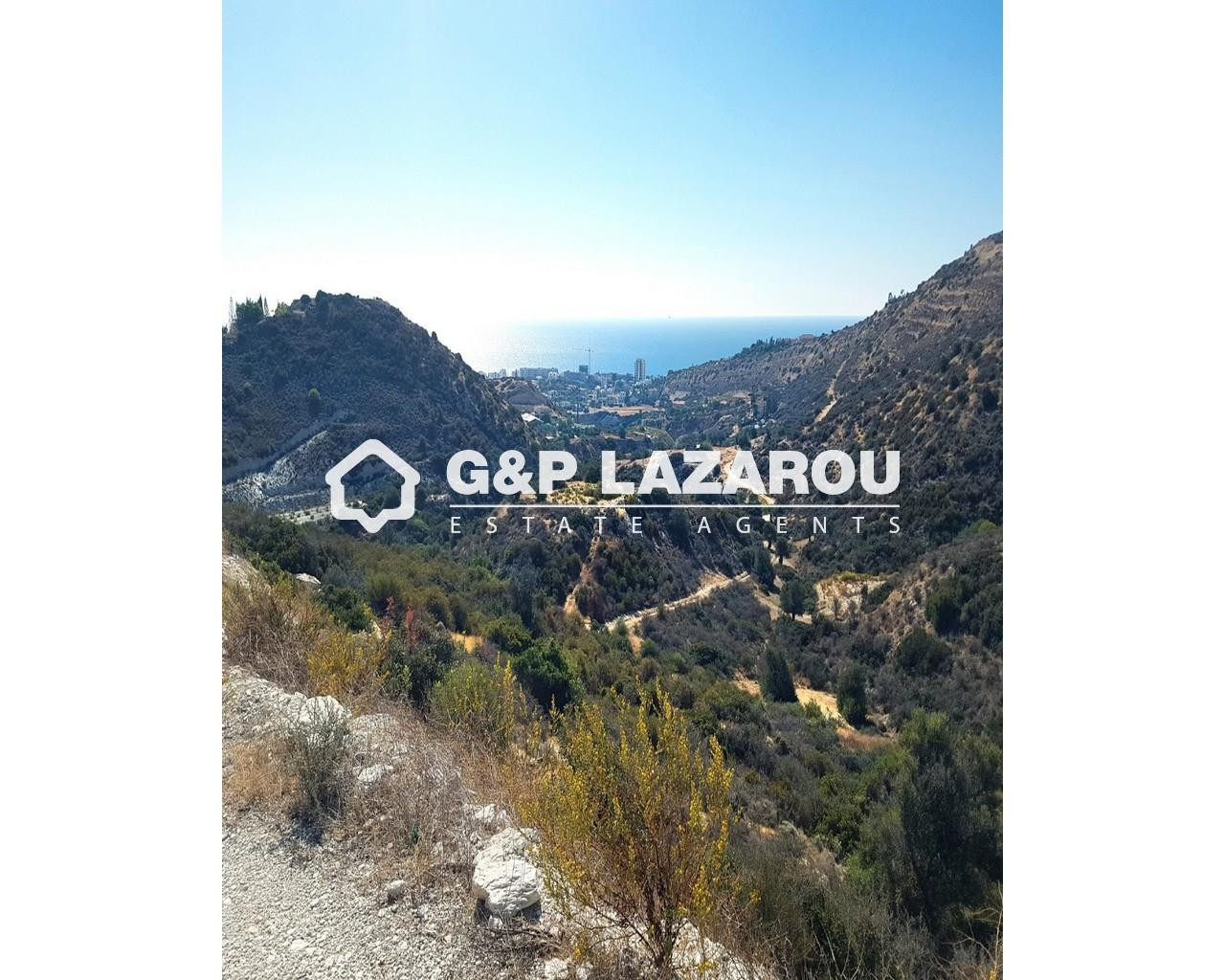 895m² Plot for Sale in Agios Tychonas, Limassol District