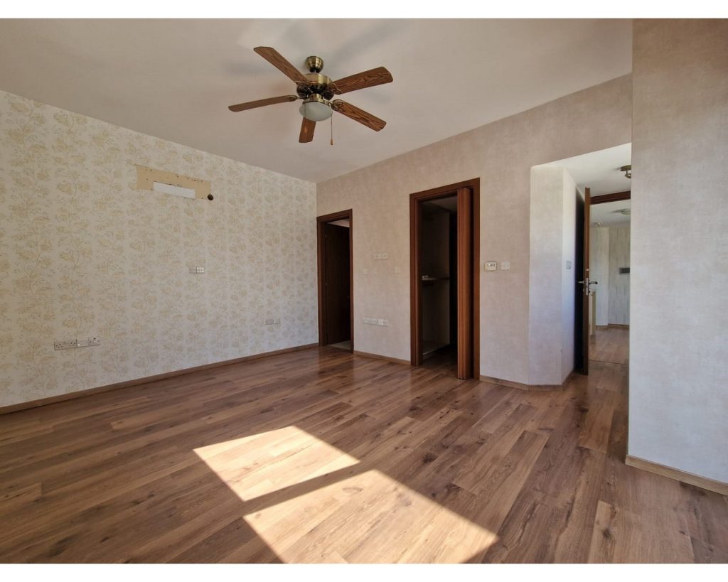 6+ Bedroom House for Sale in Limassol – Mesa Geitonia