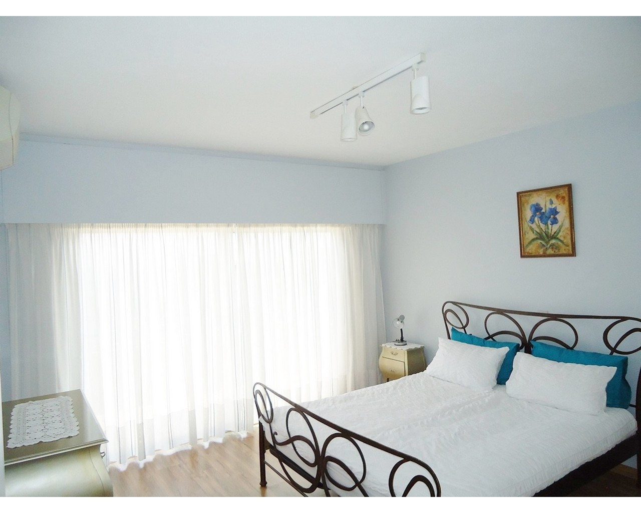 3 Bedroom Apartment for Sale in Agios Tychonas, Limassol District