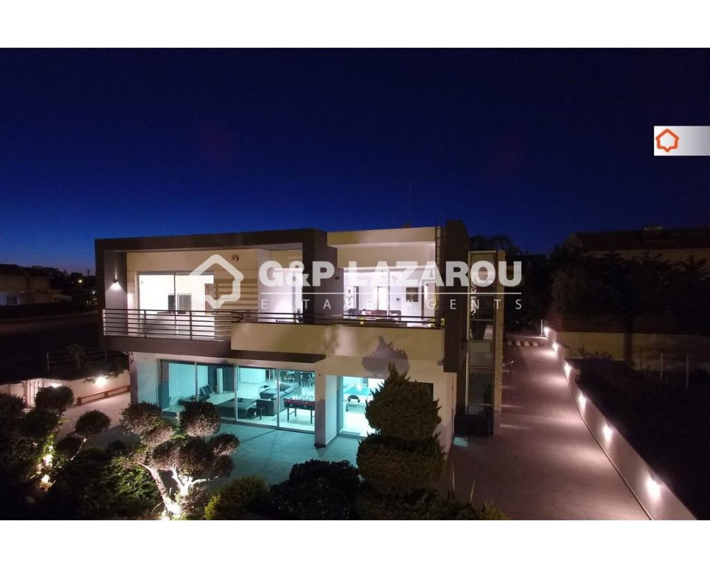 6+ Bedroom House for Sale in Limassol – Agios Athanasios